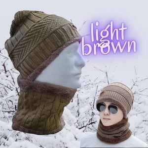 Thick knitted beanie hat/skull cap and scarf set